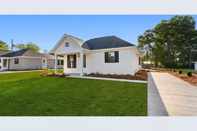 210 N Morgan Ave., Andrews, SC 29510 - Photo 2