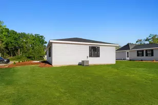 210 N Morgan Ave, Andrews, SC 29510 - Photo 34