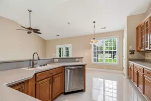 3600 Kingsley Dr, Myrtle Beach, SC 29588 - Photo 4