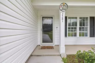 2581 Cottonwood Dr, Loris, SC 29569 - Photo 2