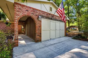 71 Baruch Ln, Pawleys Island, SC 29585 - Photo 2