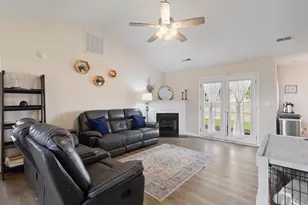 113 Coral Crest Dr, Conway, SC 29527 - Photo 2