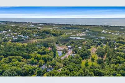 28 Mullet Bay Rd, Pawleys Island, SC 29585 - Photo 10