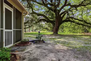 29 Wedgefield Village Rd, Georgetown, SC 29440 - Photo 16