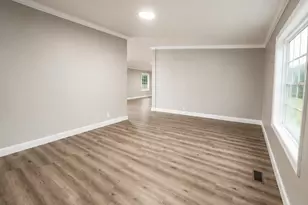 1346 Brunson Rd, Marion, SC 29571 - Photo 14