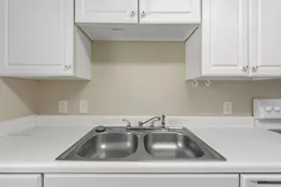 300 Myrtle Greens Dr, Conway, SC 29526 - Photo 10
