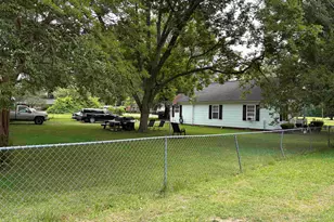 115 Floyd St, Mullins, SC 29574 - Photo 12