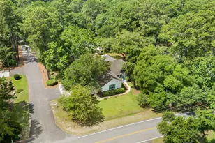 489 Crooked Oak Dr, Pawleys Island, SC 29585 - Photo 4