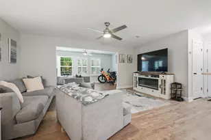 4392 Daphne Ln, Murrells Inlet, SC 29576 - Photo 4