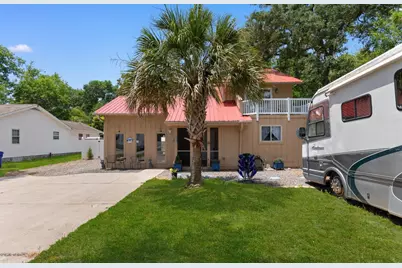 415 17th Ave. N, Surfside Beach, SC 29575 - Photo 1
