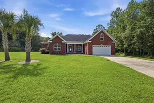 1071 Forest Dr, Conway, SC 29526 - Photo 2