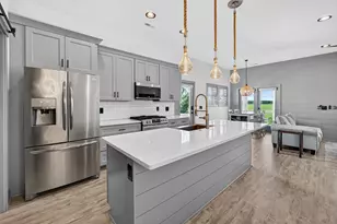 19 Red Skiff Ln, Pawleys Island, SC 29585 - Photo 2
