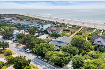 192 Atlantic Ave., Pawleys Island, SC 29585 - Photo 2