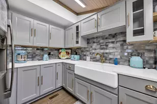 192 Atlantic Ave, Pawleys Island, SC 29585 - Photo 16