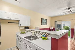 505 Beach Walk Pl, Myrtle Beach, SC 29577 - Photo 10