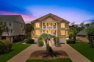 701 Hillside Dr N, North Myrtle Beach, SC 29582 - Photo 1