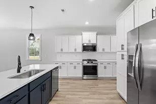 1101 Crooked Hook Rd, North Myrtle Beach, SC 29582 - Photo 4