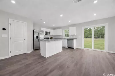 399 Myrtle Meadows Dr, Conway, SC 29526 - Photo 6