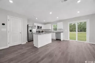 399 Myrtle Mdws Dr, Conway, SC 29526 - Photo 6