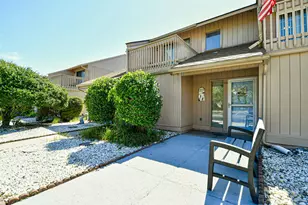 305 21st Ave S, Myrtle Beach, SC 29577 - Photo 4