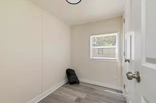 429 E Surfwind Dr, Garden City, SC 29576 - Photo 20