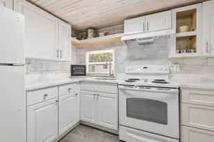 429 E Surfwind Dr, Garden City, SC 29576 - Photo 14
