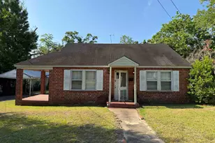 224 E Brooks St, Kingstree, SC 29556 - Photo 1