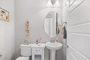 412 Pine Ave, Garden City, SC 29576 - Photo 18