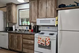 370 W Canal St, Garden City, SC 29576 - Photo 18