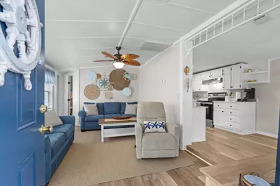 6001 - 1585 S Kings Hwy., Myrtle Beach, SC 29575 - Photo 8
