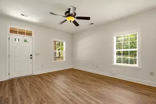 209 Spencerswood Dr, Conway, SC 29526 - Photo 4