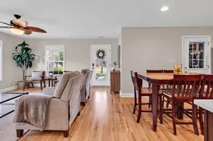 872 Brenda Pl, Myrtle Beach, SC 29577 - Photo 8