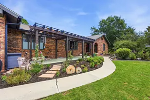 109 E Coker Ln, Conway, SC 29526 - Photo 2