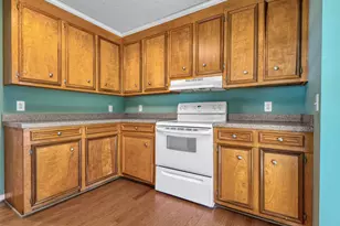 1220 3rd Ave, Kingstree, SC 29556 - Photo 8
