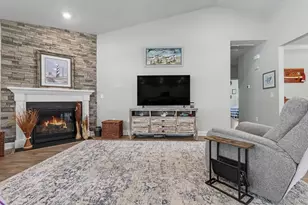 1108 Harbison Cir, Myrtle Beach, SC 29579 - Photo 6