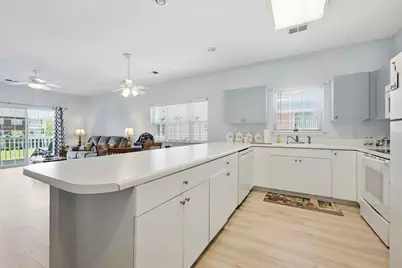 3923 Gladiola Ct. #204, Myrtle Beach, SC 29588 - Photo 4