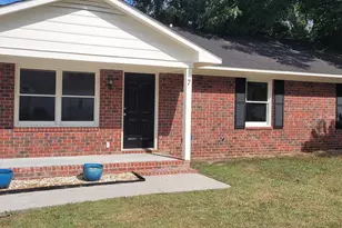 7 S Farr Ave, Andrews, SC 29510 - Photo 1