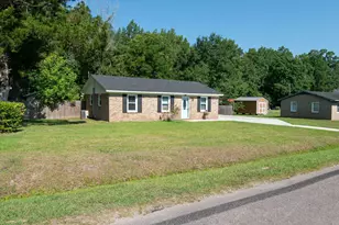 213 Gibson St, Georgetown, SC 29440 - Photo 4