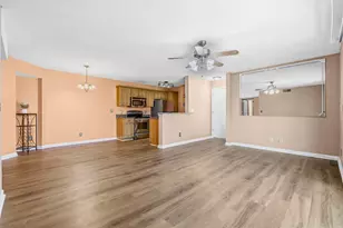 2181 Clearwater Dr, Myrtle Beach, SC 29575 - Photo 6