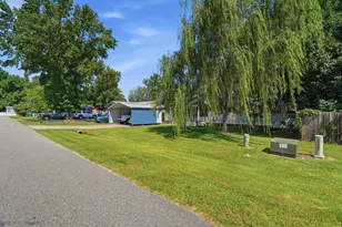 745 River Cliff Dr, Myrtle Beach, SC 29588 - Photo 2