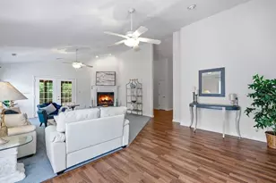 914 Tilghman Forest Dr, North Myrtle Beach, SC 29582 - Photo 4