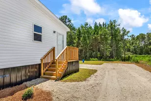 2148 Hughes Gasque Rd, Aynor, SC 29511 - Photo 4