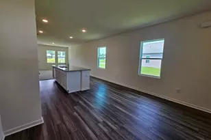 423 Castillo Dr, Loris, SC 29569 - Photo 6