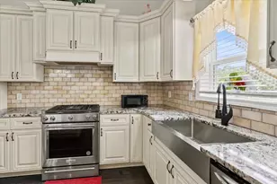 2215 McLaurin Rd, Florence, SC 29501 - Photo 6