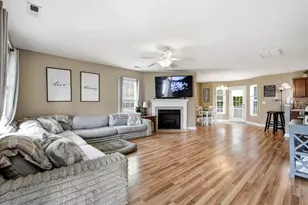 211 Oak Landing Dr, Conway, SC 29527 - Photo 4