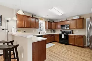 211 Oak Landing Dr, Conway, SC 29527 - Photo 8
