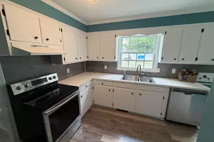 609 S Beech Ave, Andrews, SC 29510 - Photo 8