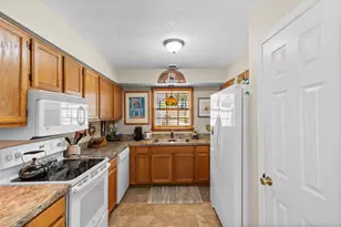 830 44th Ave N, Myrtle Beach, SC 29577 - Photo 2