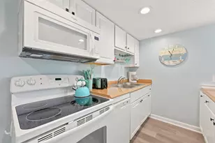1906 S Ocean Blvd, Myrtle Beach, SC 29577 - Photo 8