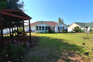 761 Drawbridge Dr, Conway, SC 29526 - Photo 2